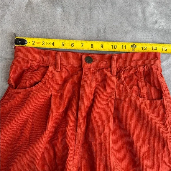 Lucy & Yak Bonnie Organic Corduroy Shorts Orange Size W29-W30 - Picture 12 of 15